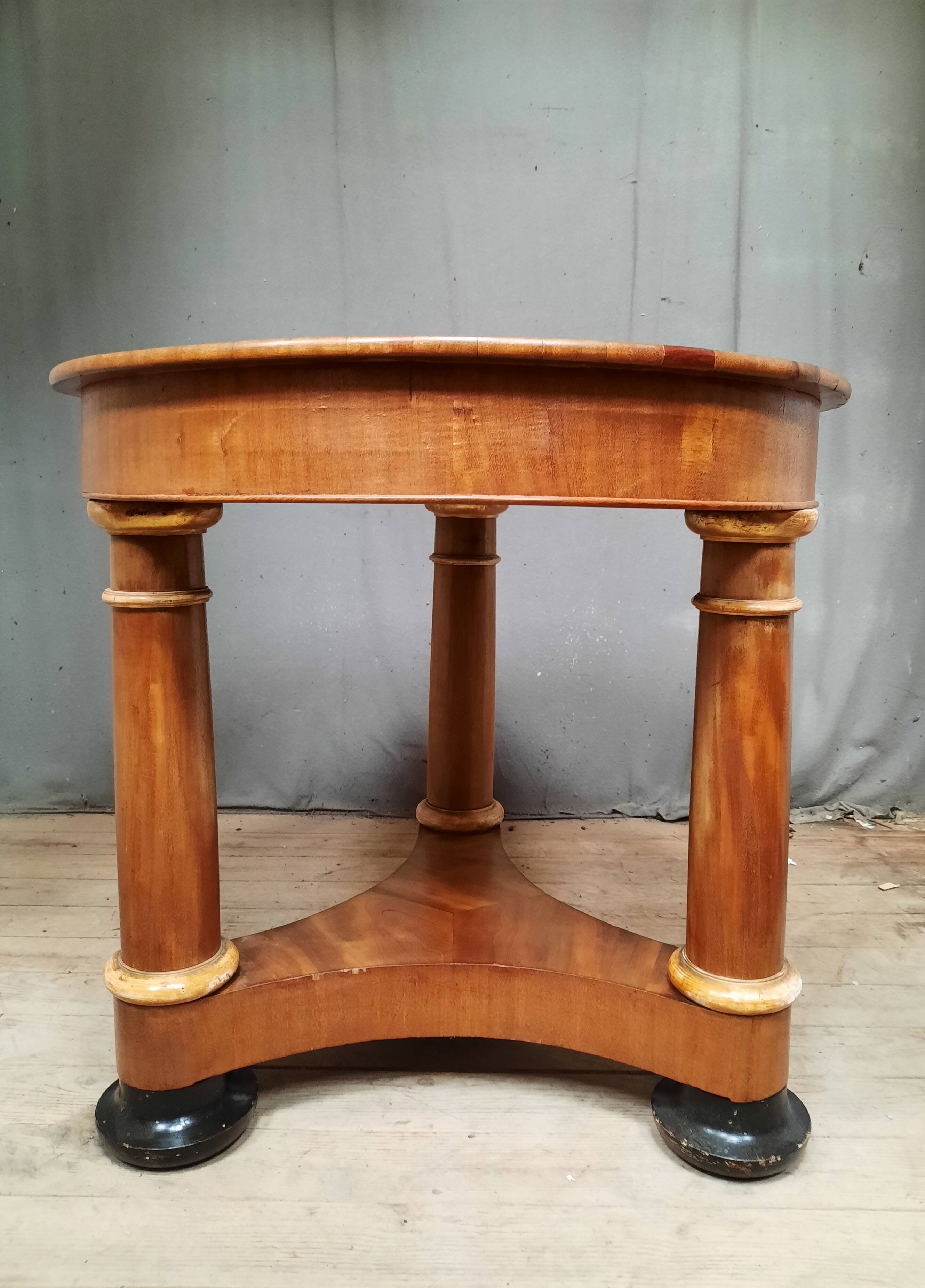 Empire pedestal table