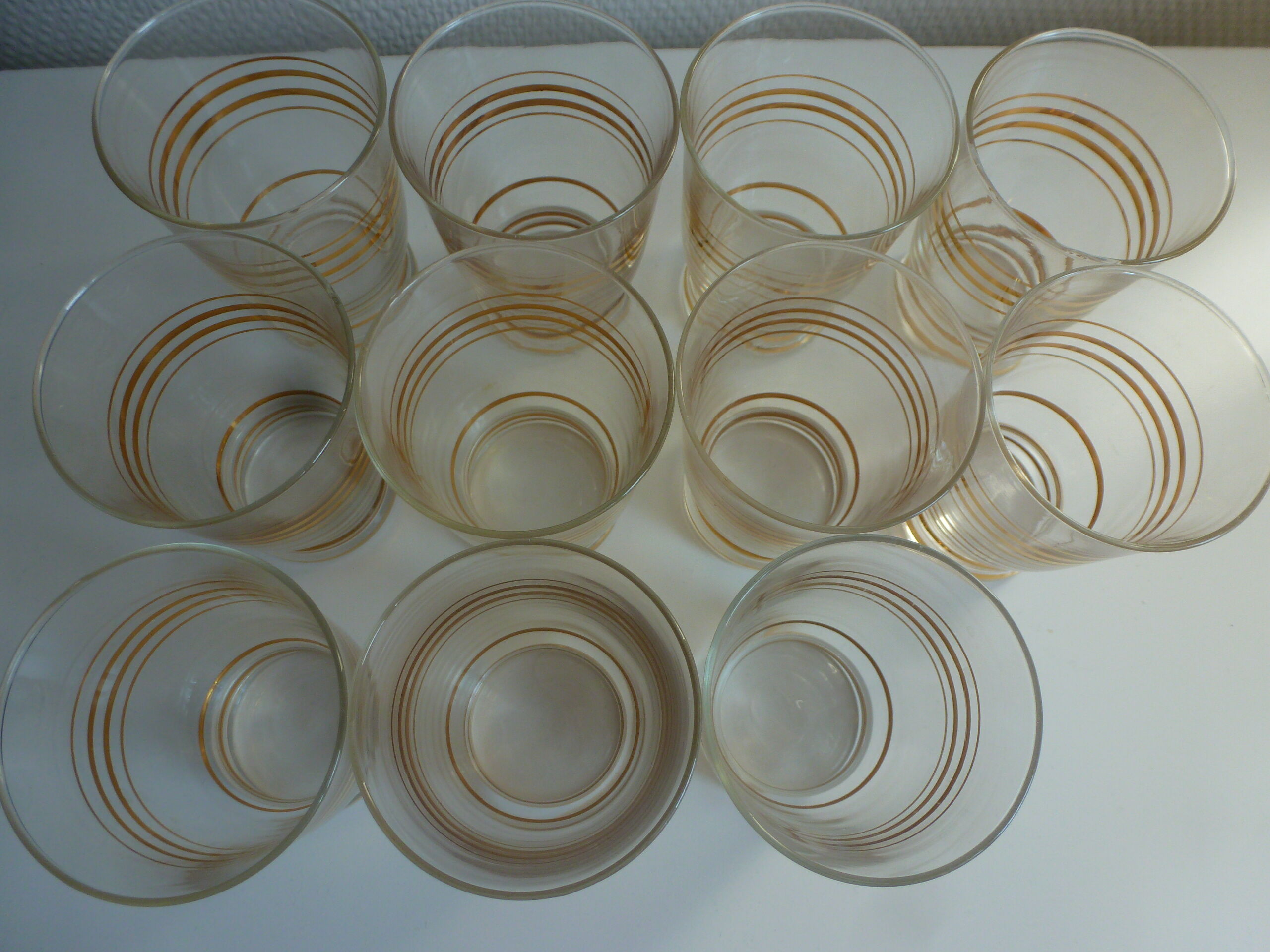 11 glasses with gilding