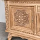 Buffet en bois massif mouluré