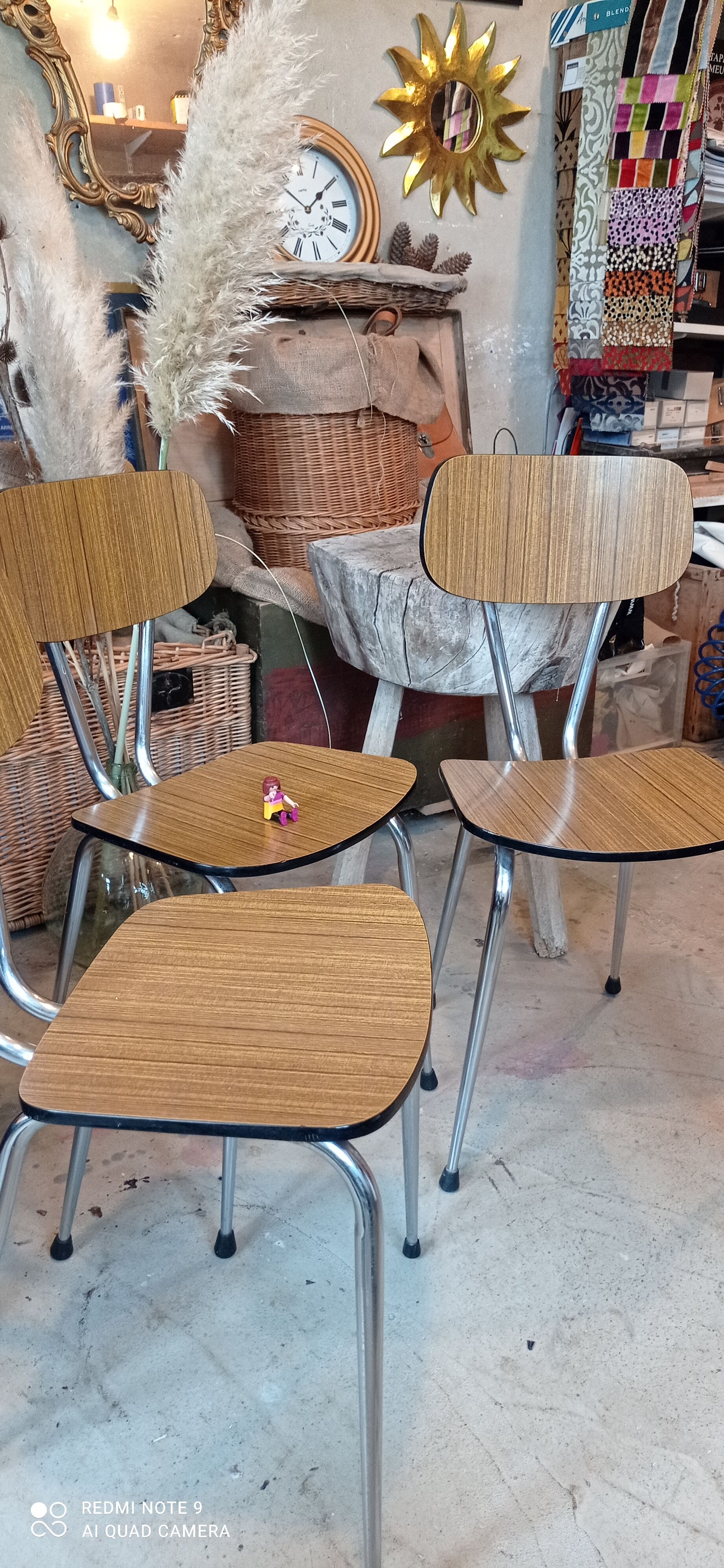 Lot chairs year 60 formica