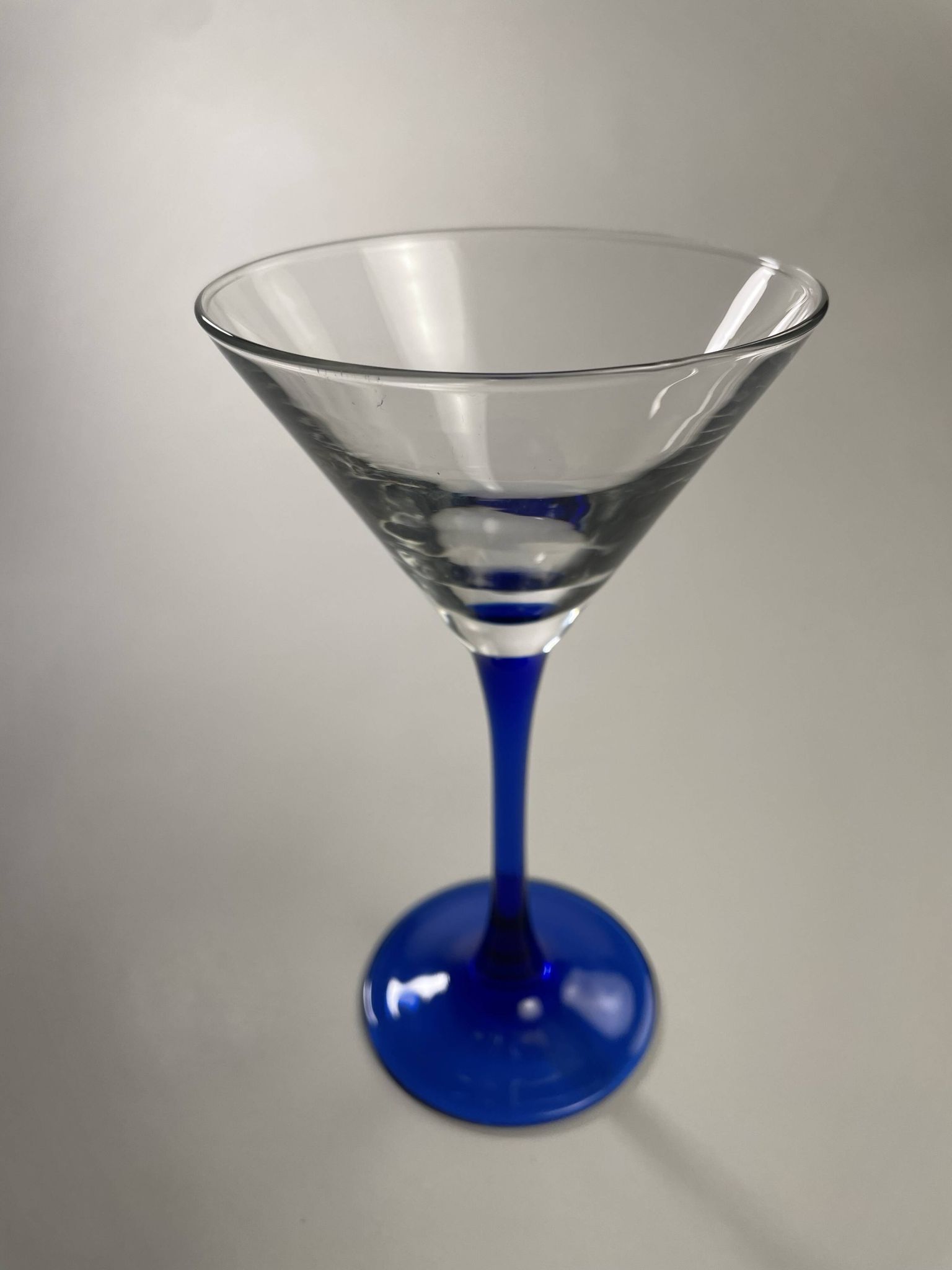 Set of 9 blue stemmed glasses (3 balloon wine glasses, 3 flutes, 3 cocktail)