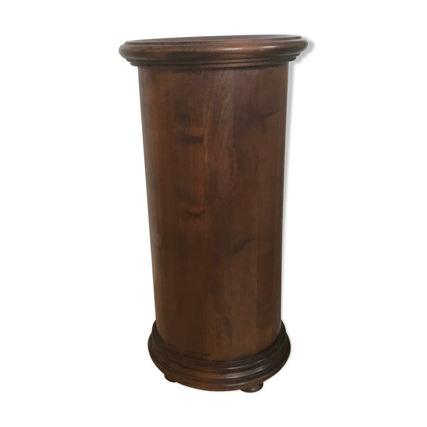 Wooden umbrella holder