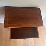 Ancien chevet en bois