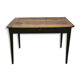 Farm table 4 people