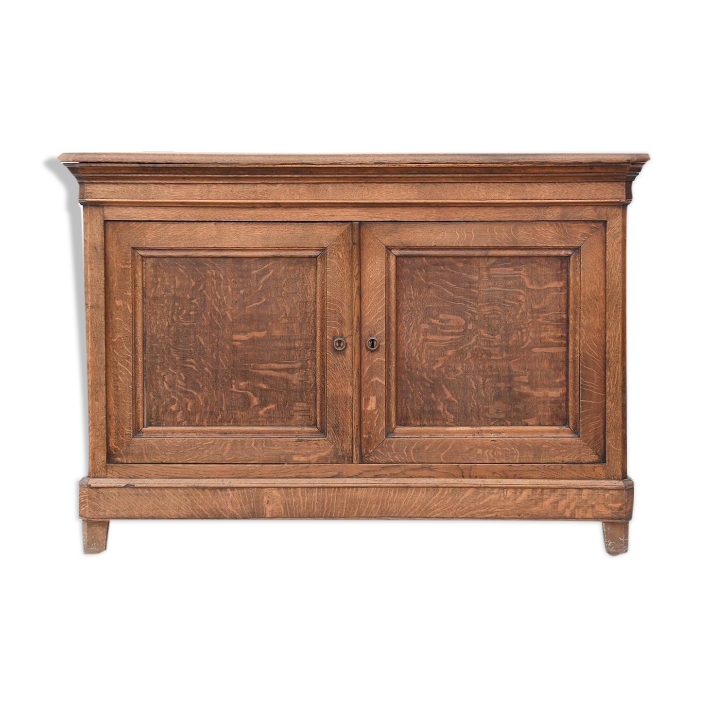 2-door buffet forming a chest