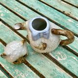 Vintage kitten teapot