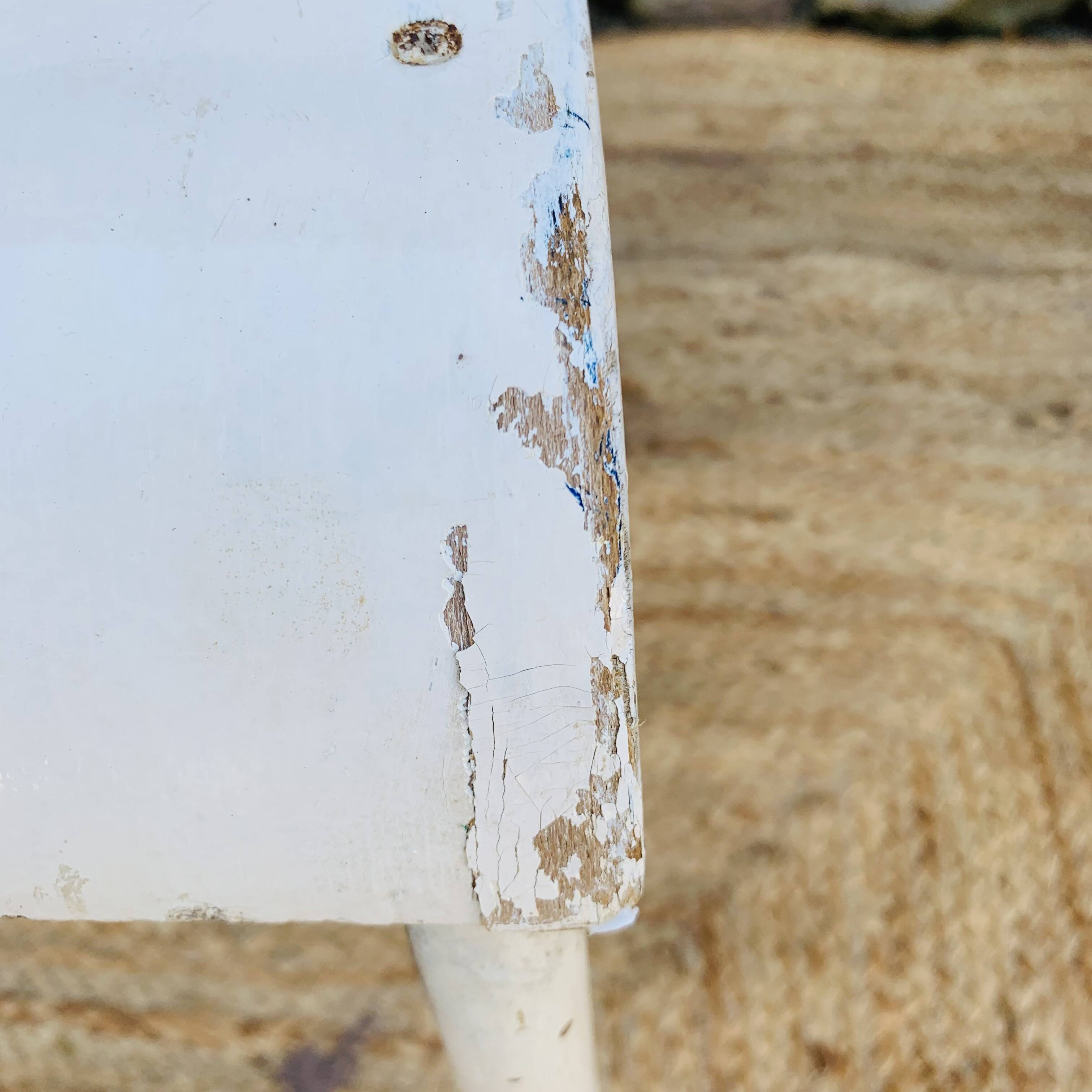 Pair of white chairs