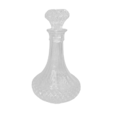 Carafe en verre ciselé