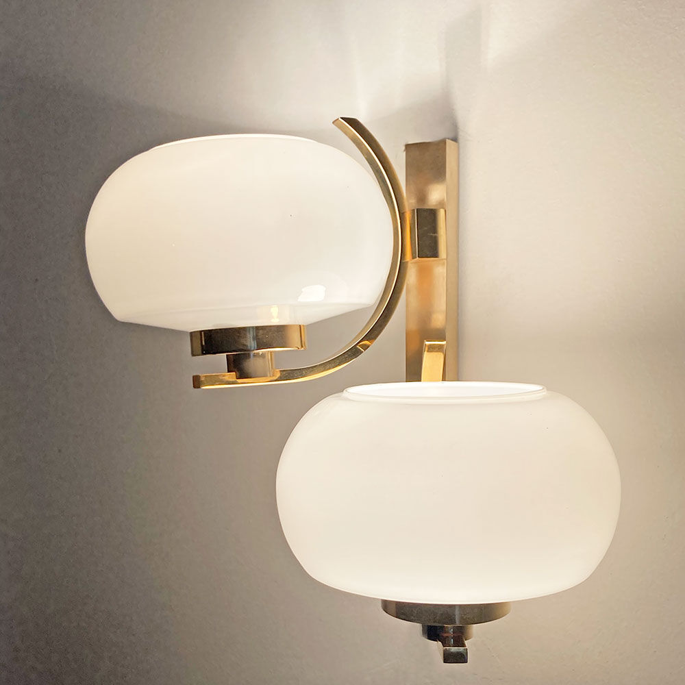 Double fire wall lamp