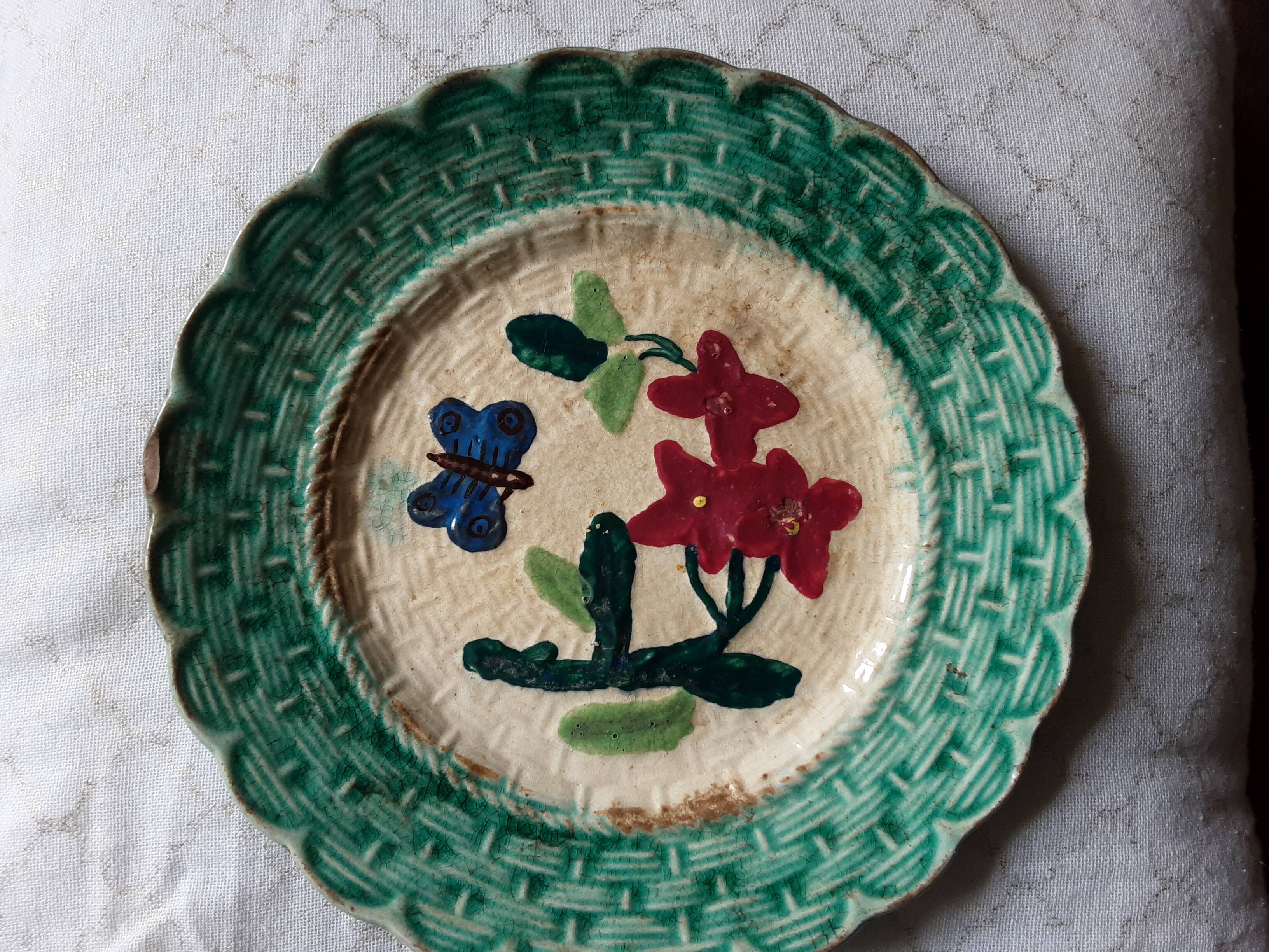 Vintage decorative plate