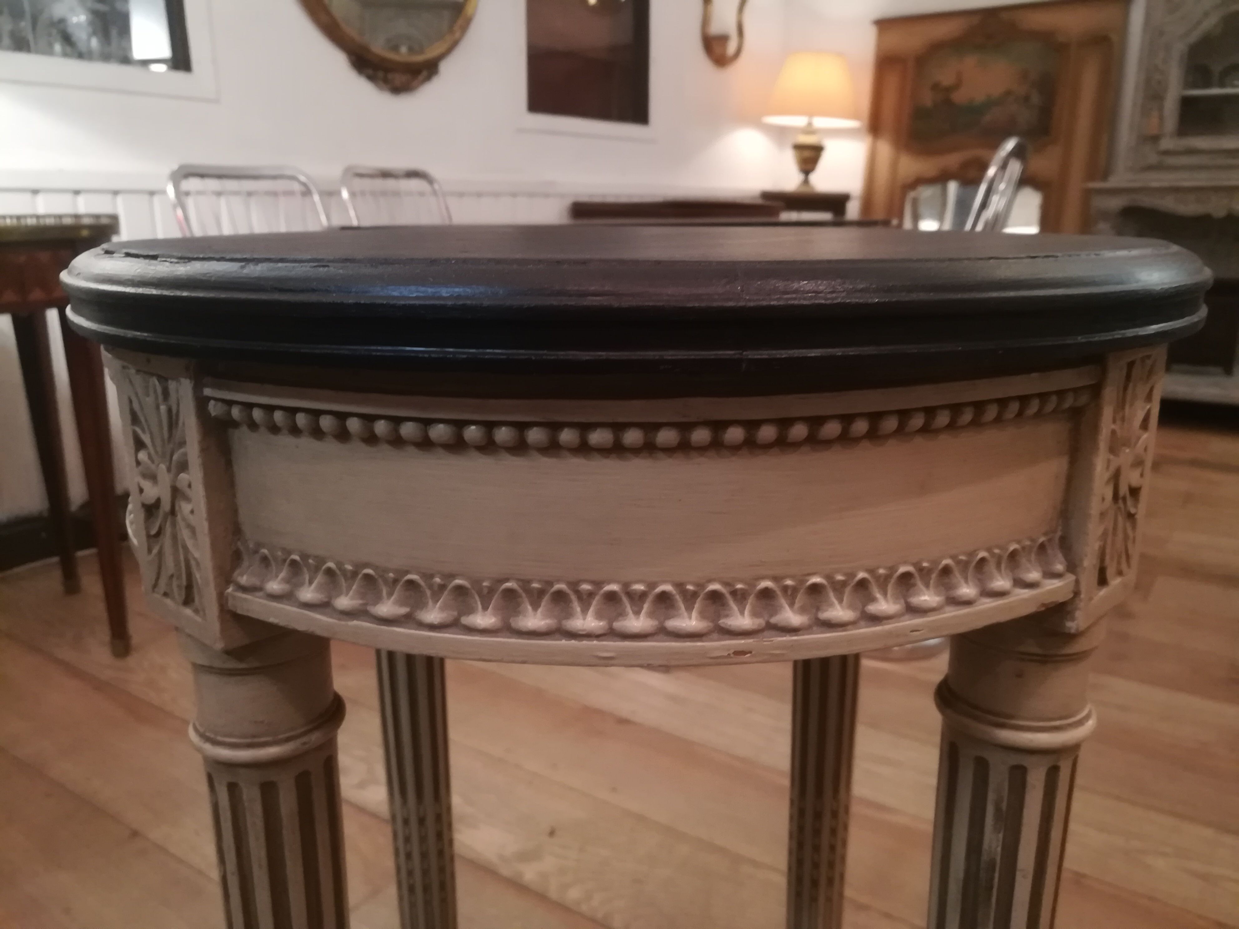 Sellette style Louis XVI patinée