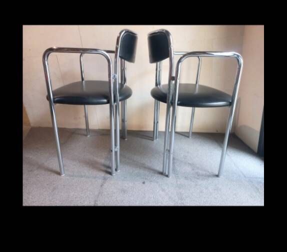 Set 2 mid century dining chairs
