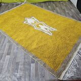 Magnificent handcrafted rug 200cm x 300cm