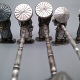 Knife holders and 2 toothpick doors.