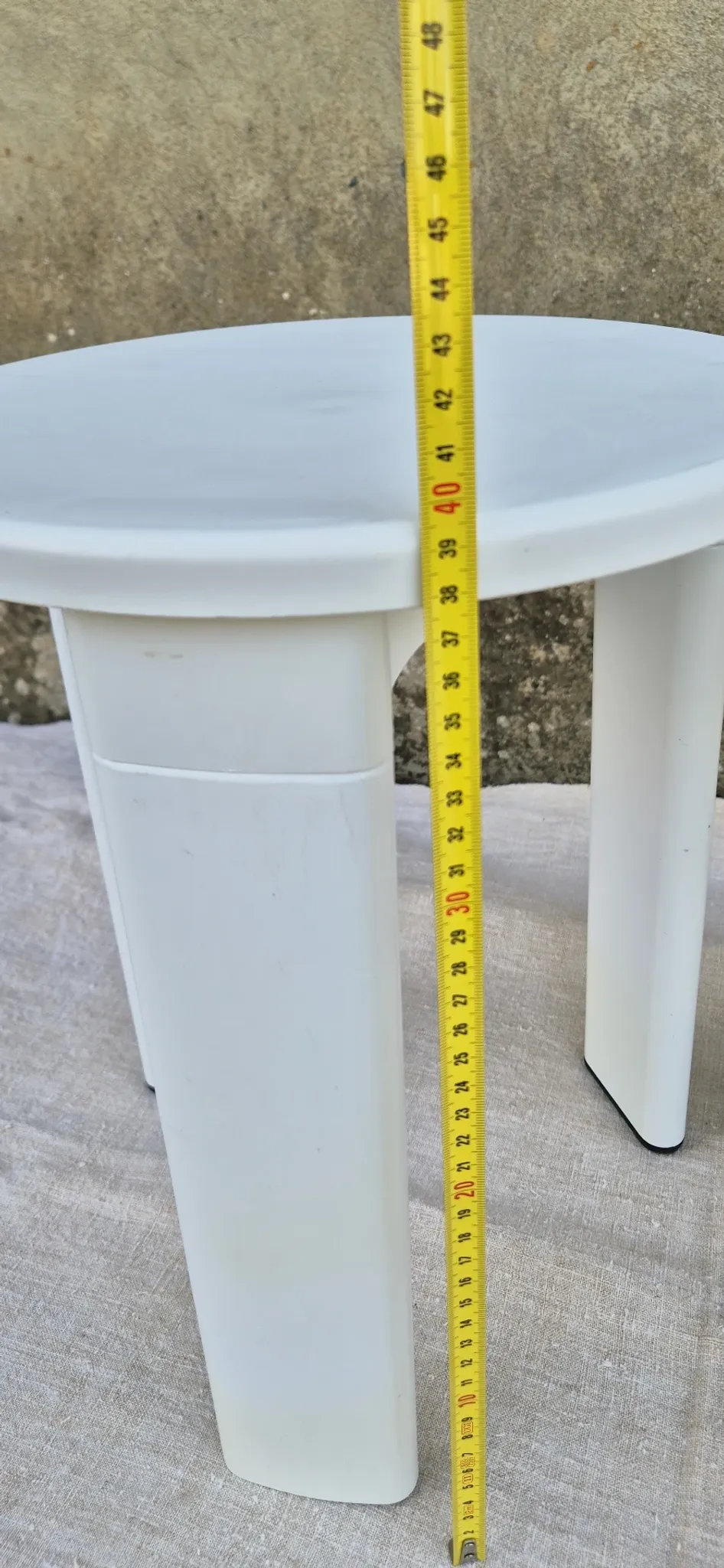 2 TATAY white plastic stools vintage 1970s