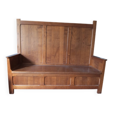 Wooden bench