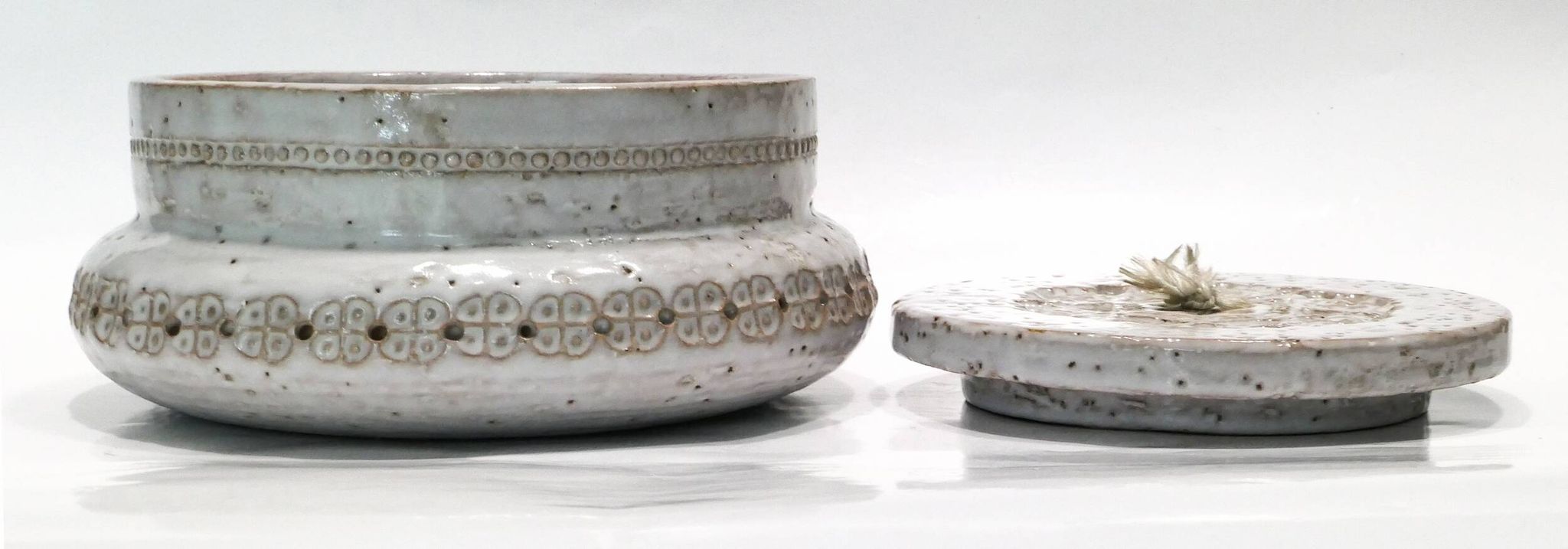 Rare boîte ou bonbonnière en céramique par Aldo Londi pour Bitossi 1960.