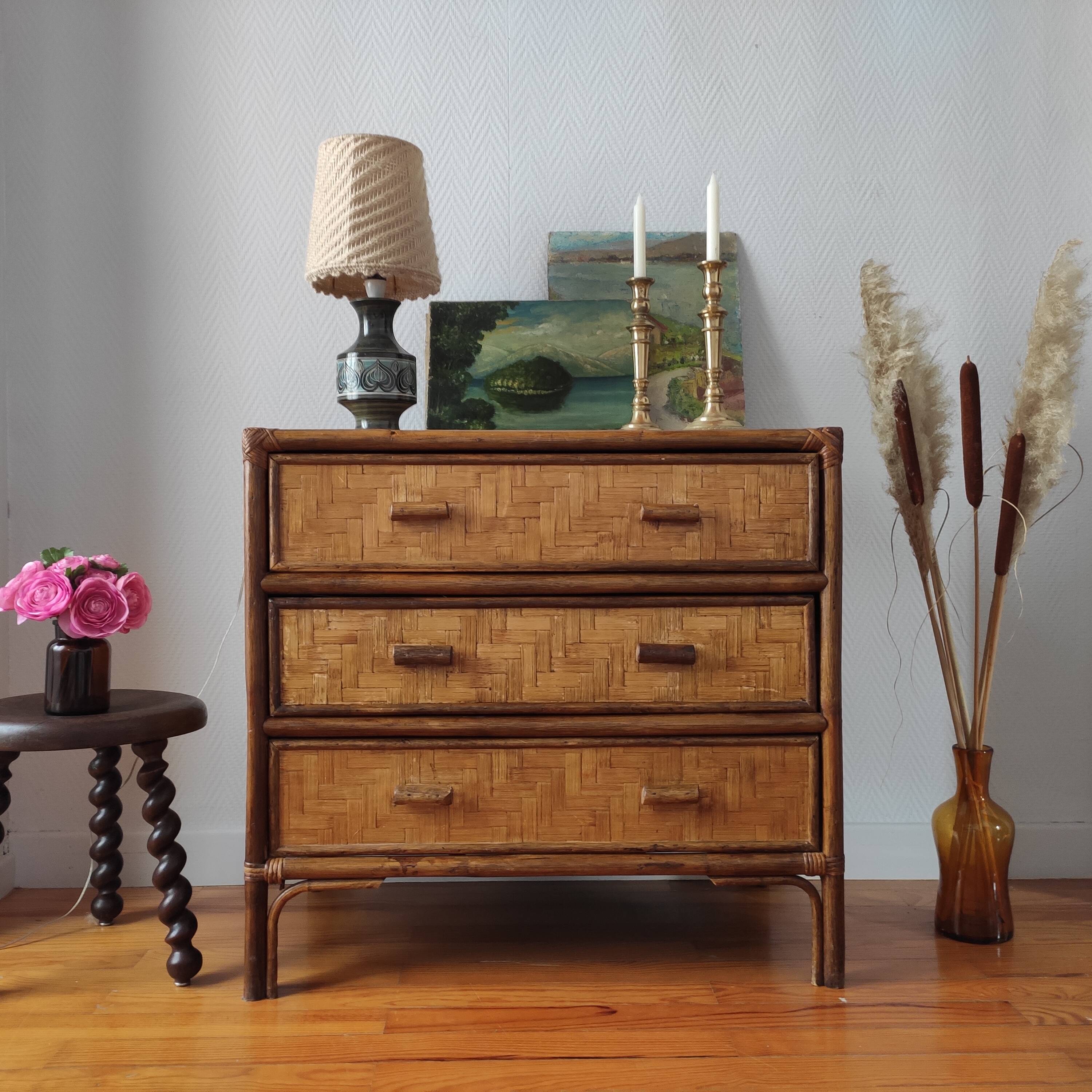 Commode vintage en rotin