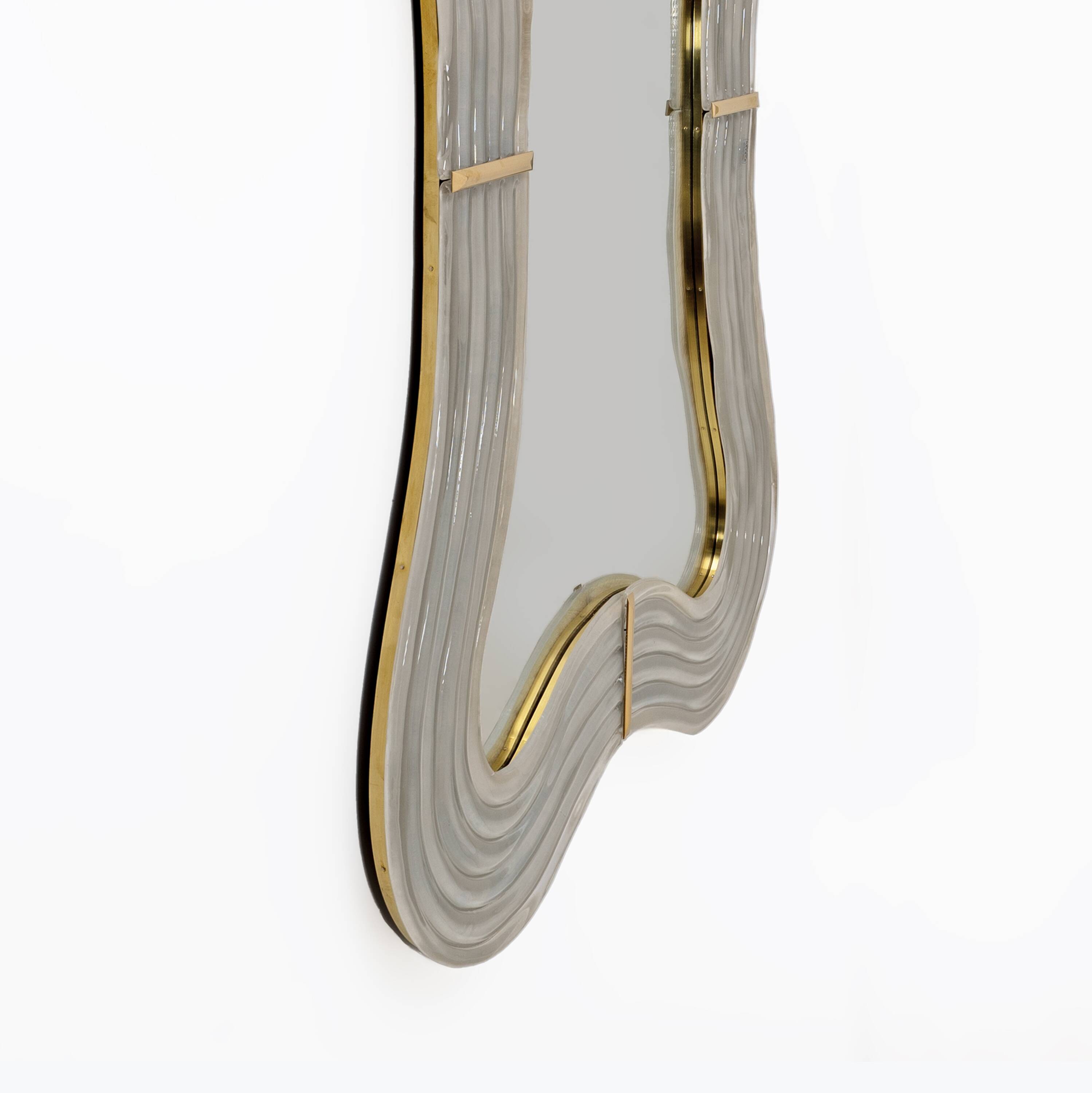 Ondae – Sculptural Mirror in Brass and Murano Glass