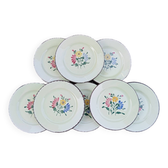 8 assiettes à dessert décor fleurs modèle Anjou de Niderviller