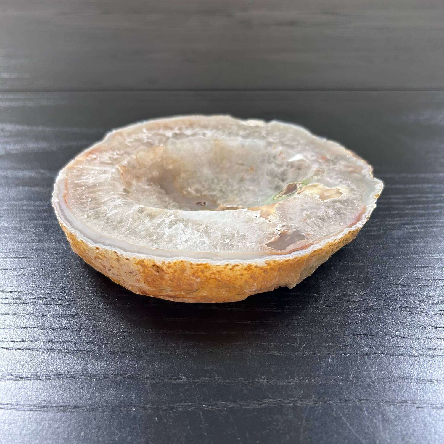 Agate pocket emptier