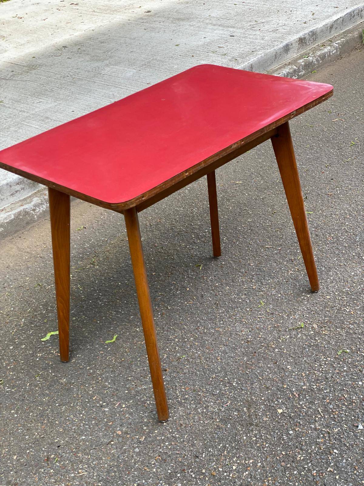 Scandinavian side table in solid wood and rosewood.