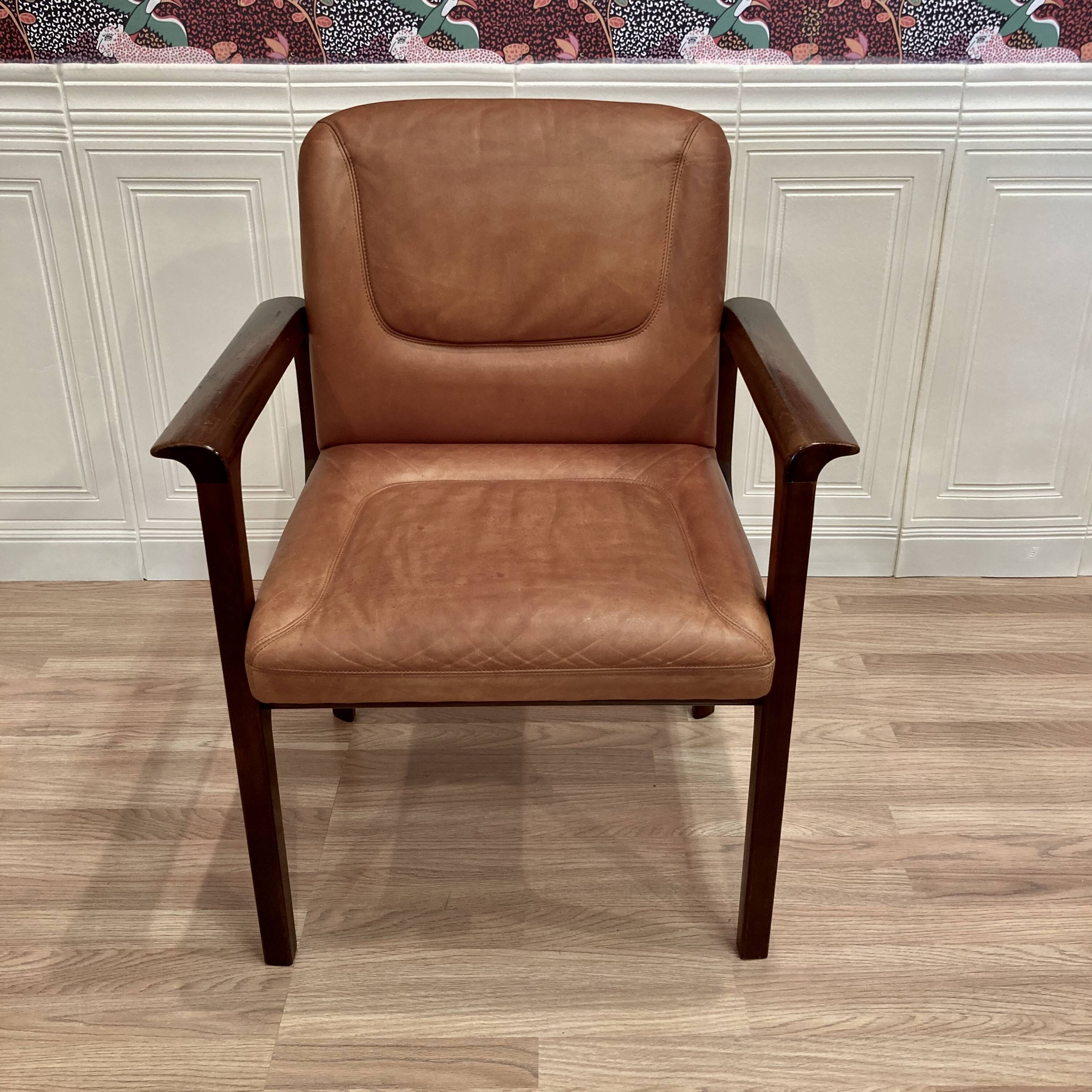 Set of 5 "1960s design" leather armchairs.
