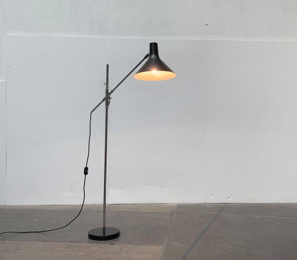 Lampadaire minimaliste allemand du milieu du siècle modèle Nr. 8180 par Karl-Heinz Kinsky pour Cosack, années 1960