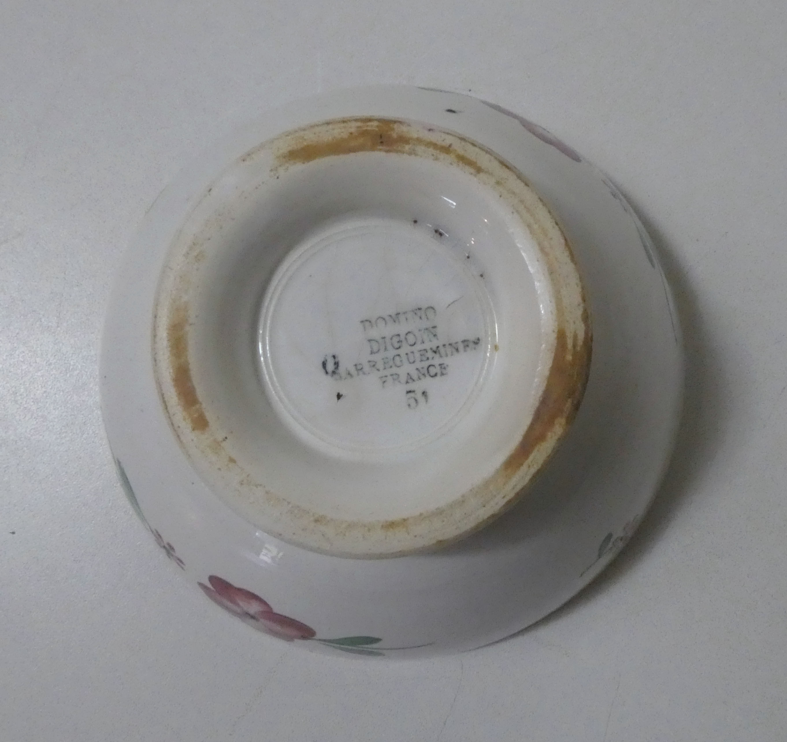 Old bowl digoin domino