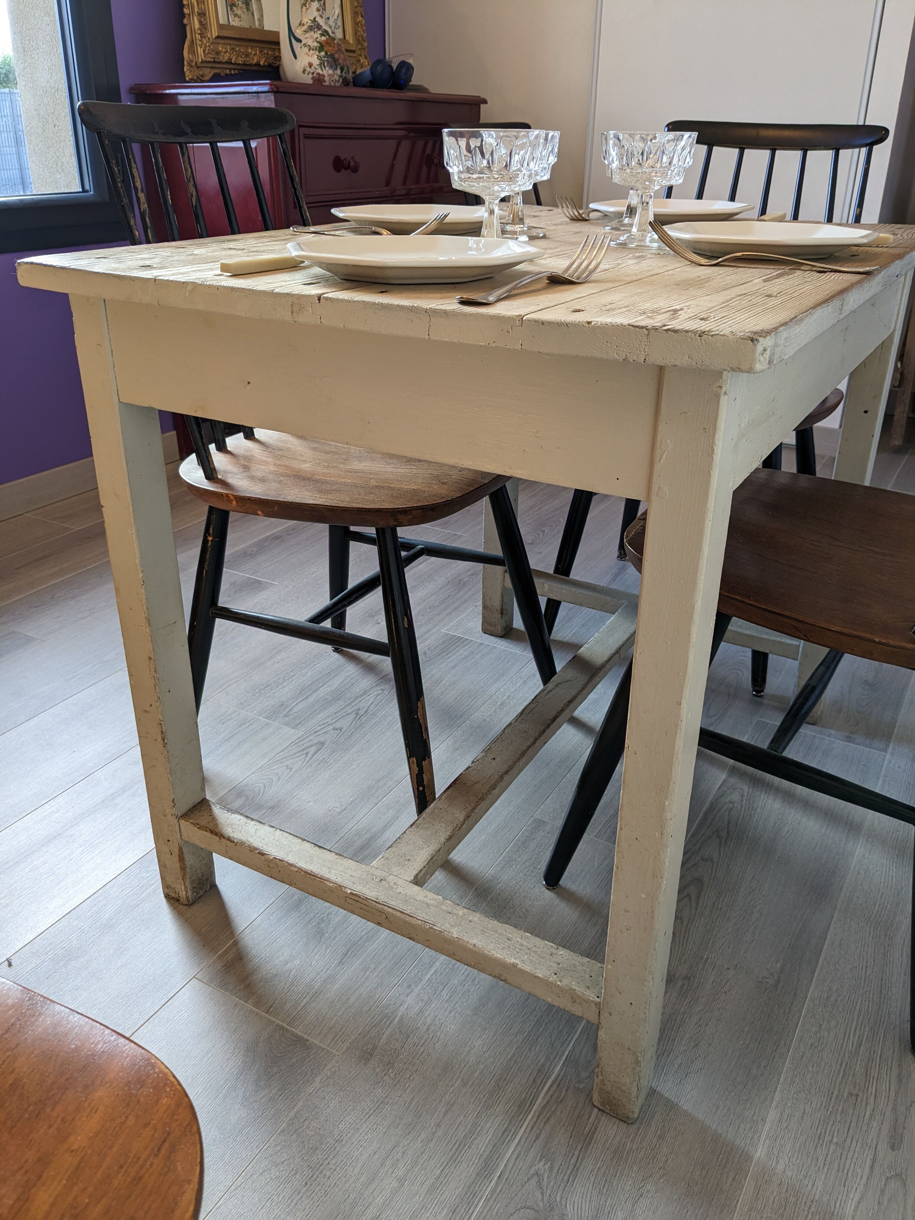 Farmhouse table in beech early twentieth century