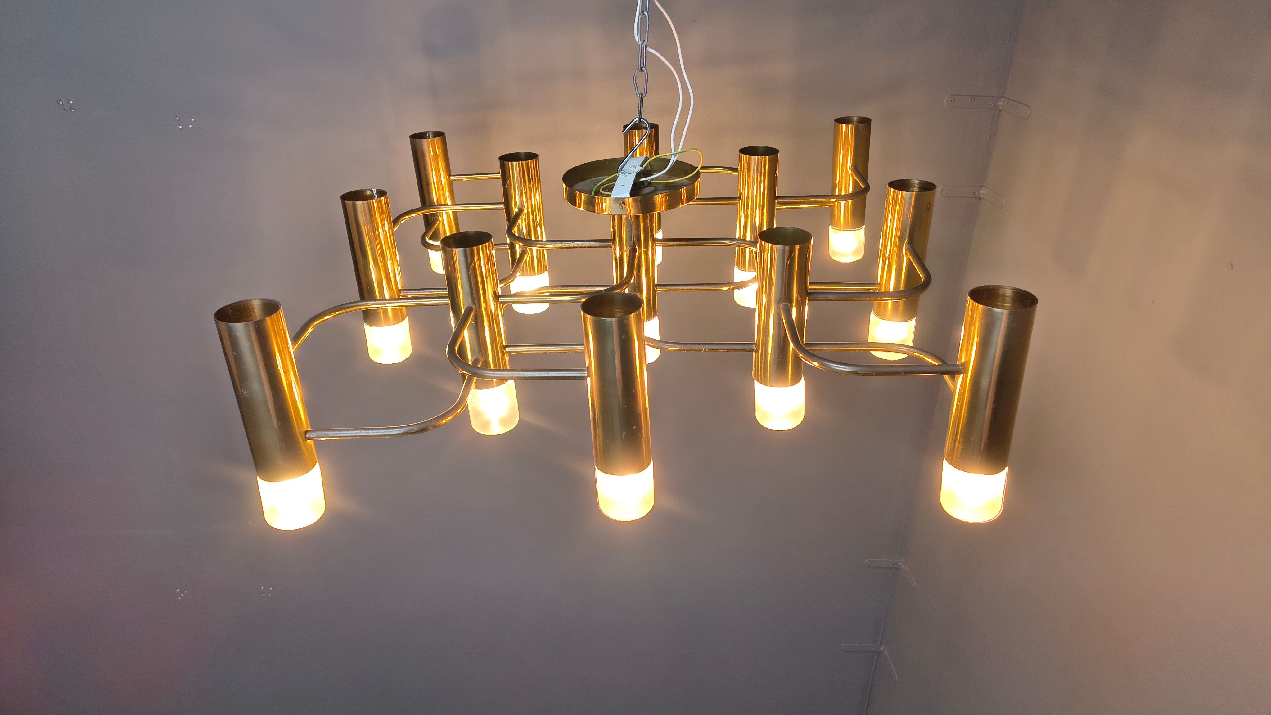Mid century Sciolari chandelier with 13 lightpoints