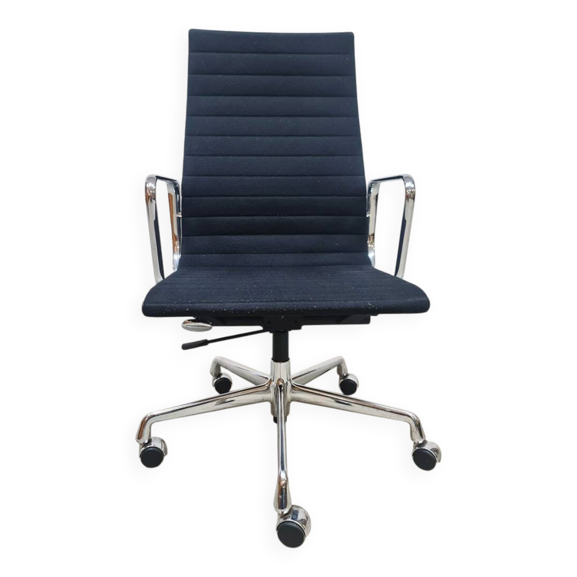Vintage aluminum office chair EA 119 Charles and Ray Eames Vitra