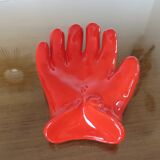 Empty hand-shaped pocket in red ceramic 80s