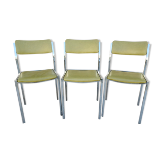 Lot of 3 chairs in chrome and khaki green skai, 70s