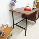 Bureau moderniste