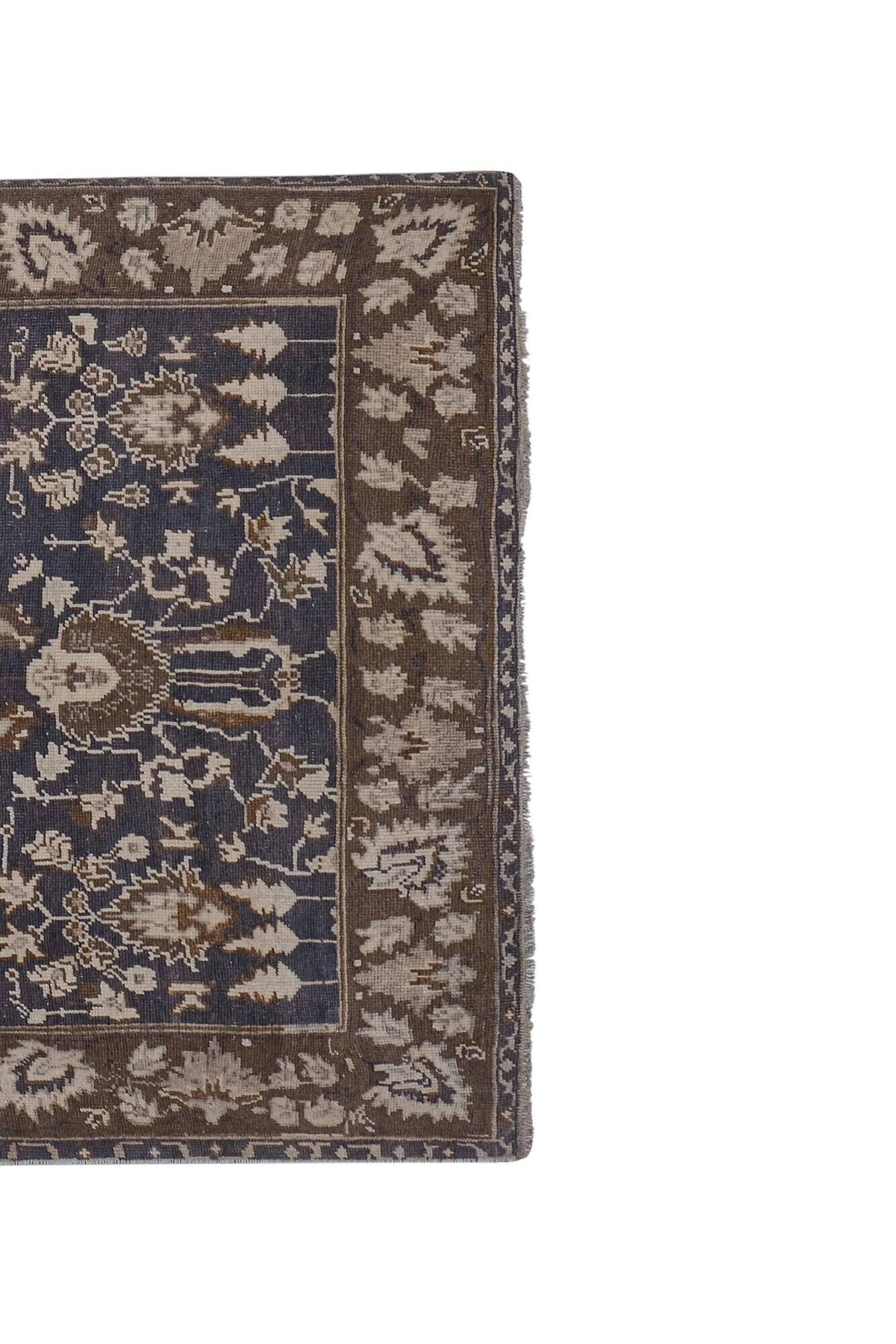 Vintage Turkish handmade rug 130x219 cm