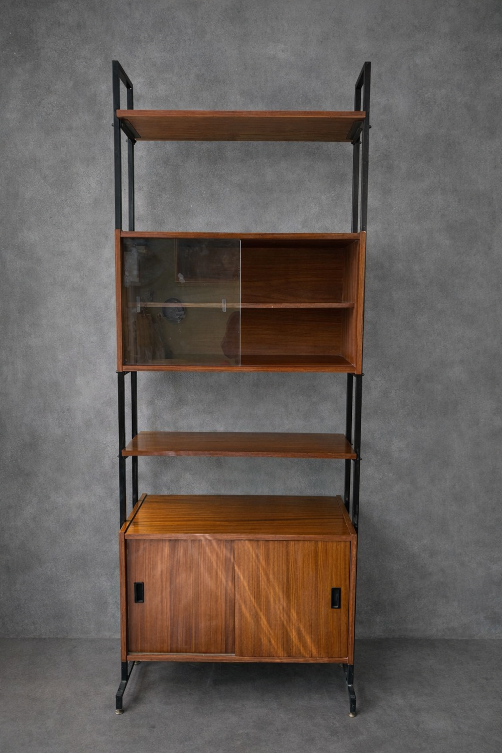 Bibliothèque vintage modulable bois & métal – esprit mid-century chic