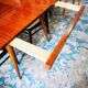 Expandable vintage table with compass feet