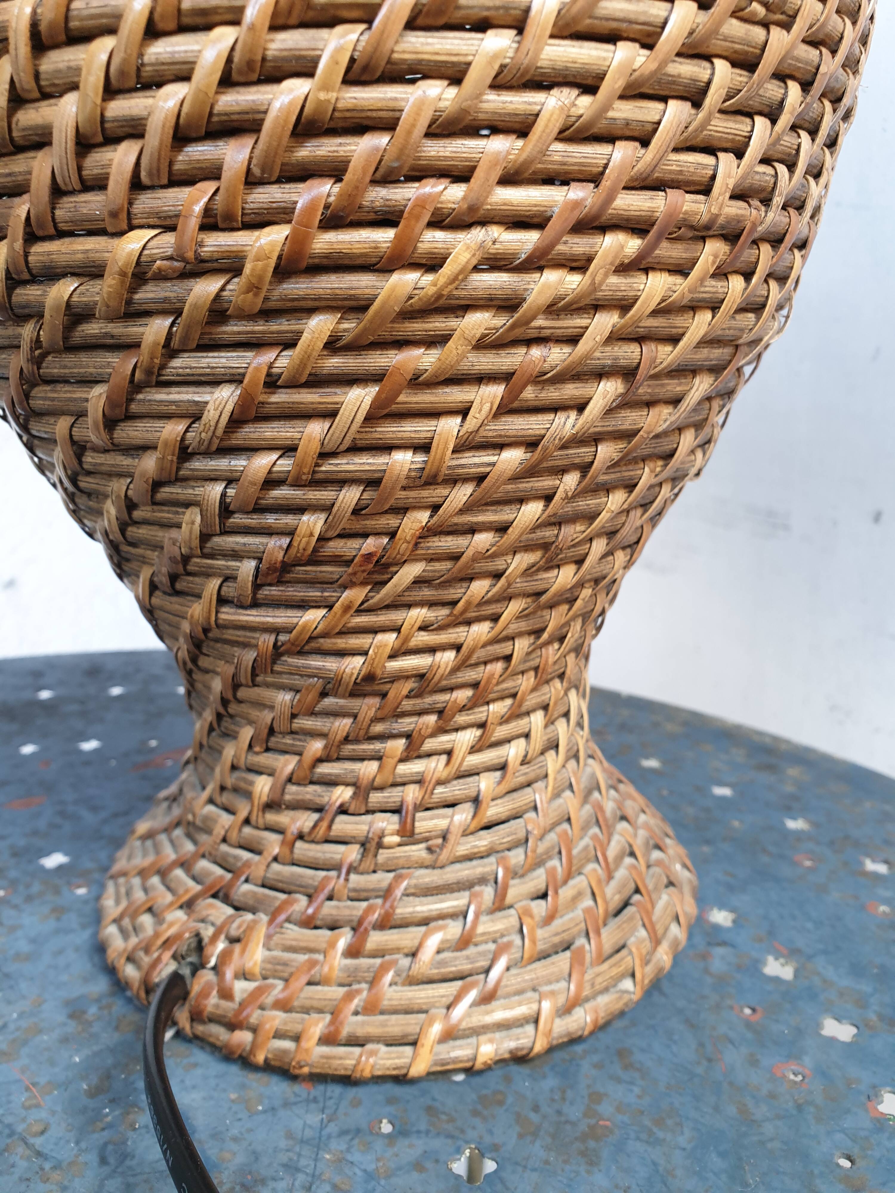 Vintage woven rattan lamp