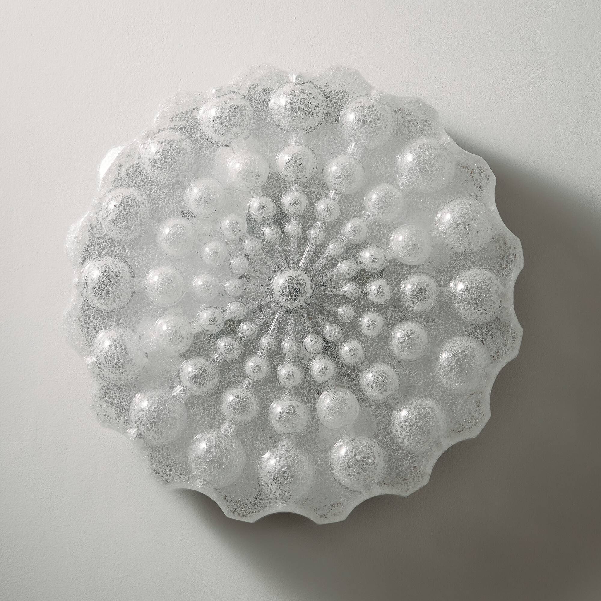 Wall light in metal and plastic