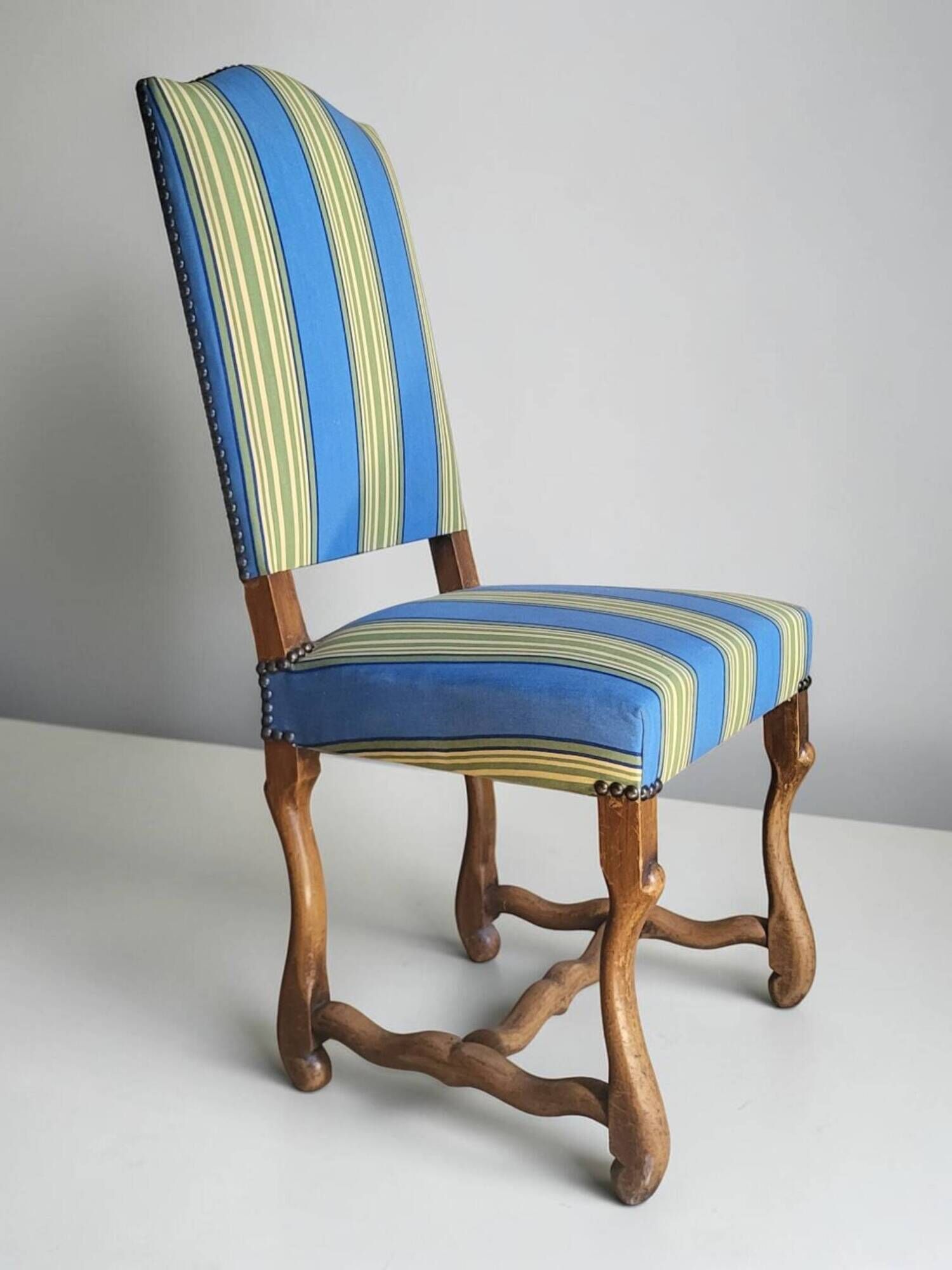 4 sheep bone chairs, Louis XIII style