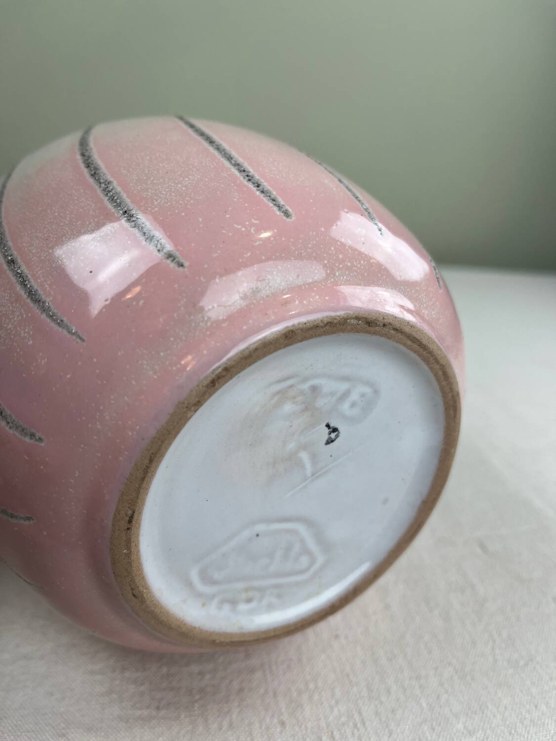 Strehla ceramic vase