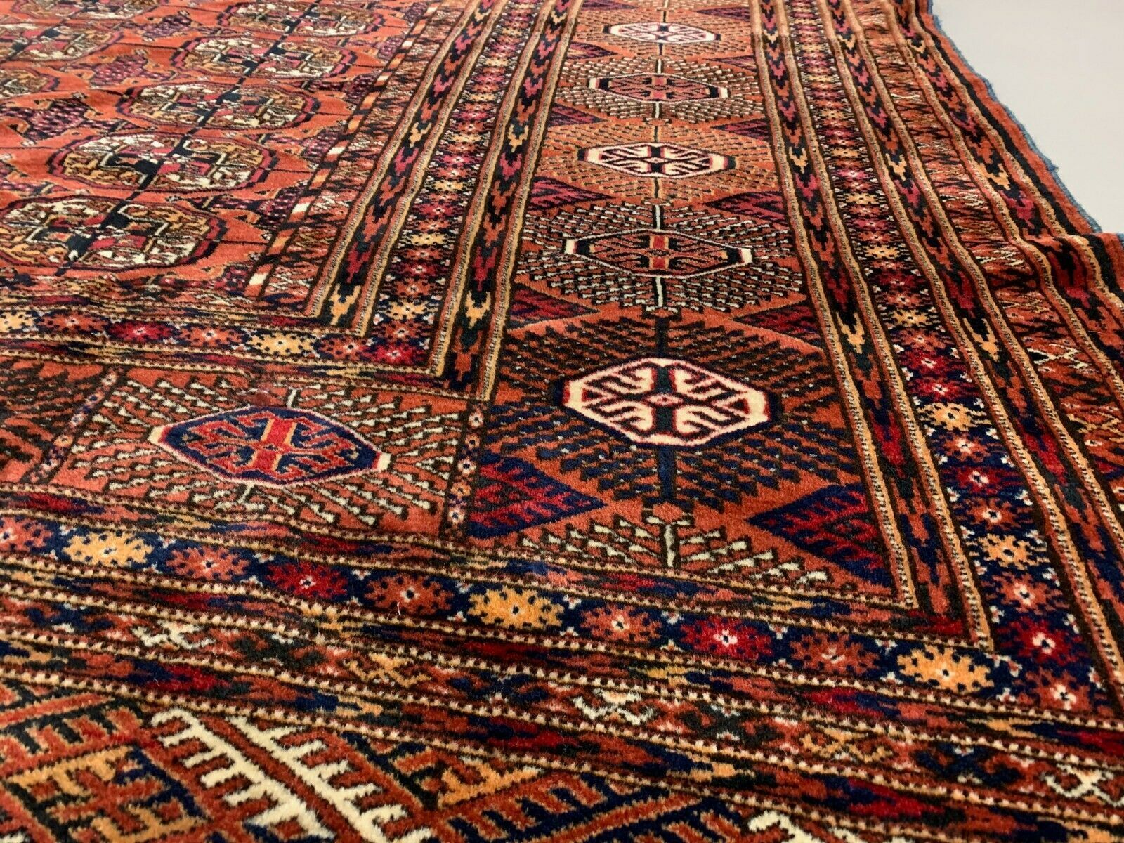 Turkmen tekke main carpet, 290x240 cm