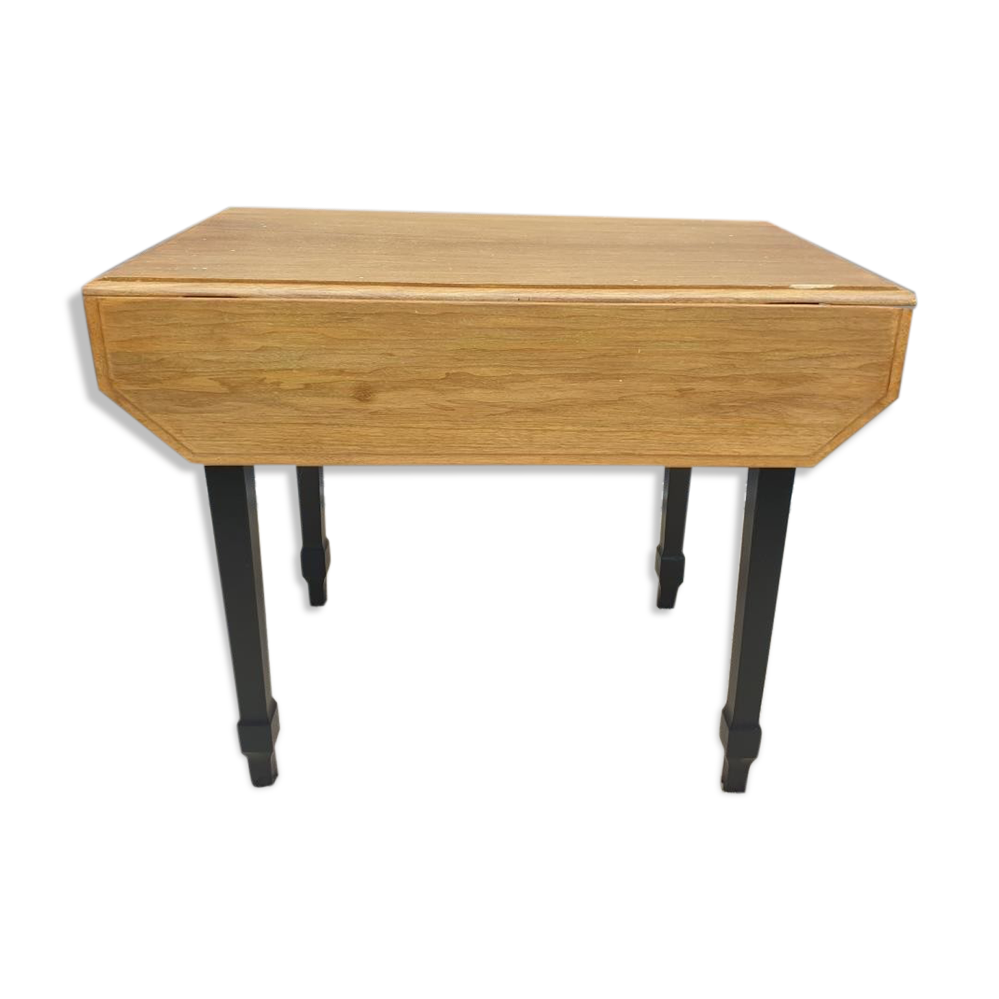 Two-tone kitchen table 2 extensions 1930