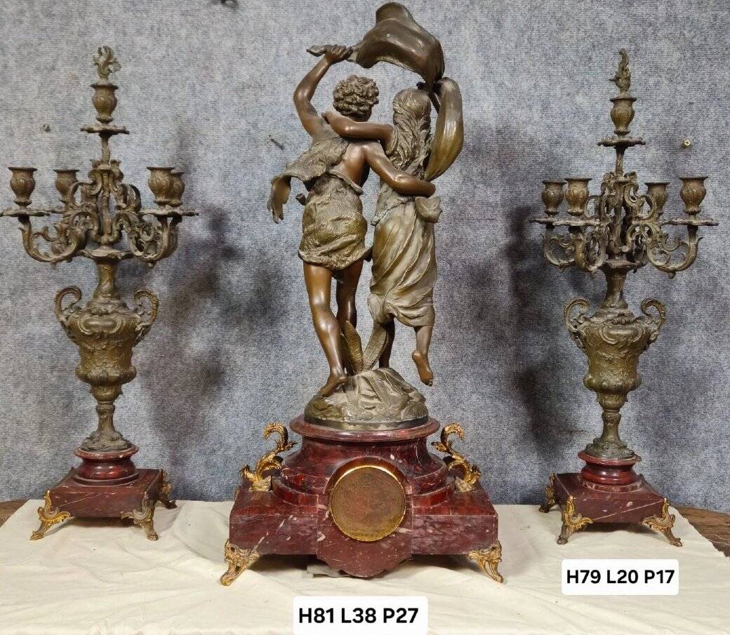 garniture de cheminée en trois pièces