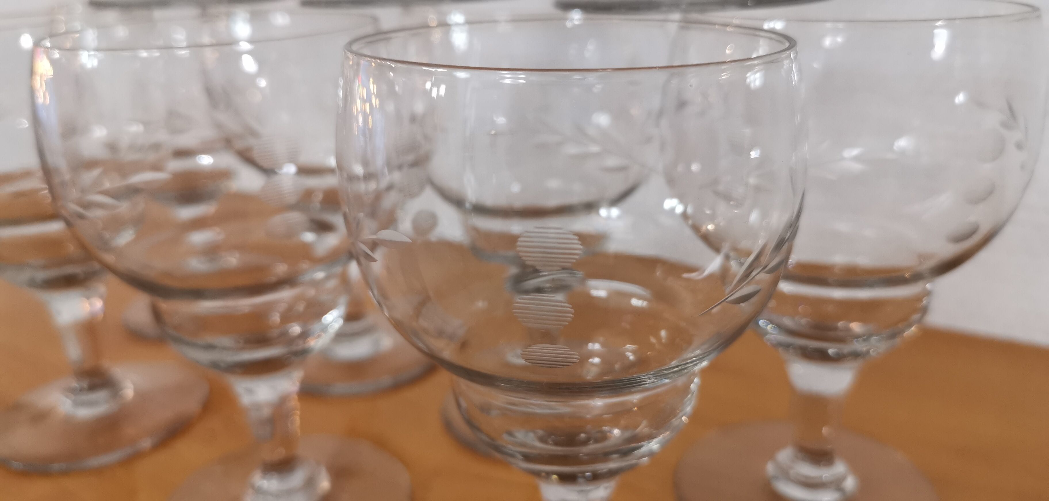 10 stemmed glasses "Cholet" art deco crystal year 1940