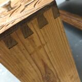 Oak chest of drawers