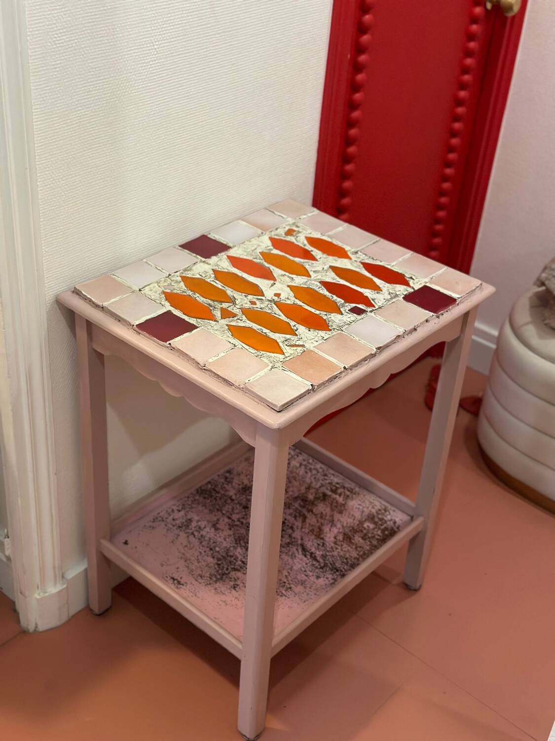 Side table console mosaic pink orange original vintage charm colourful