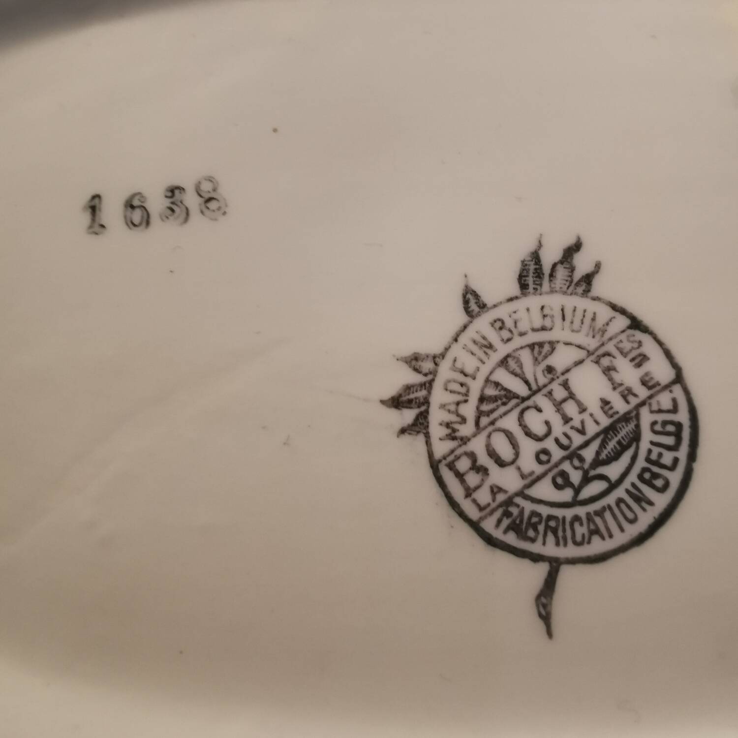 Belgian earthenware fireplace insert Boch la Louviere 1930s, 1940s