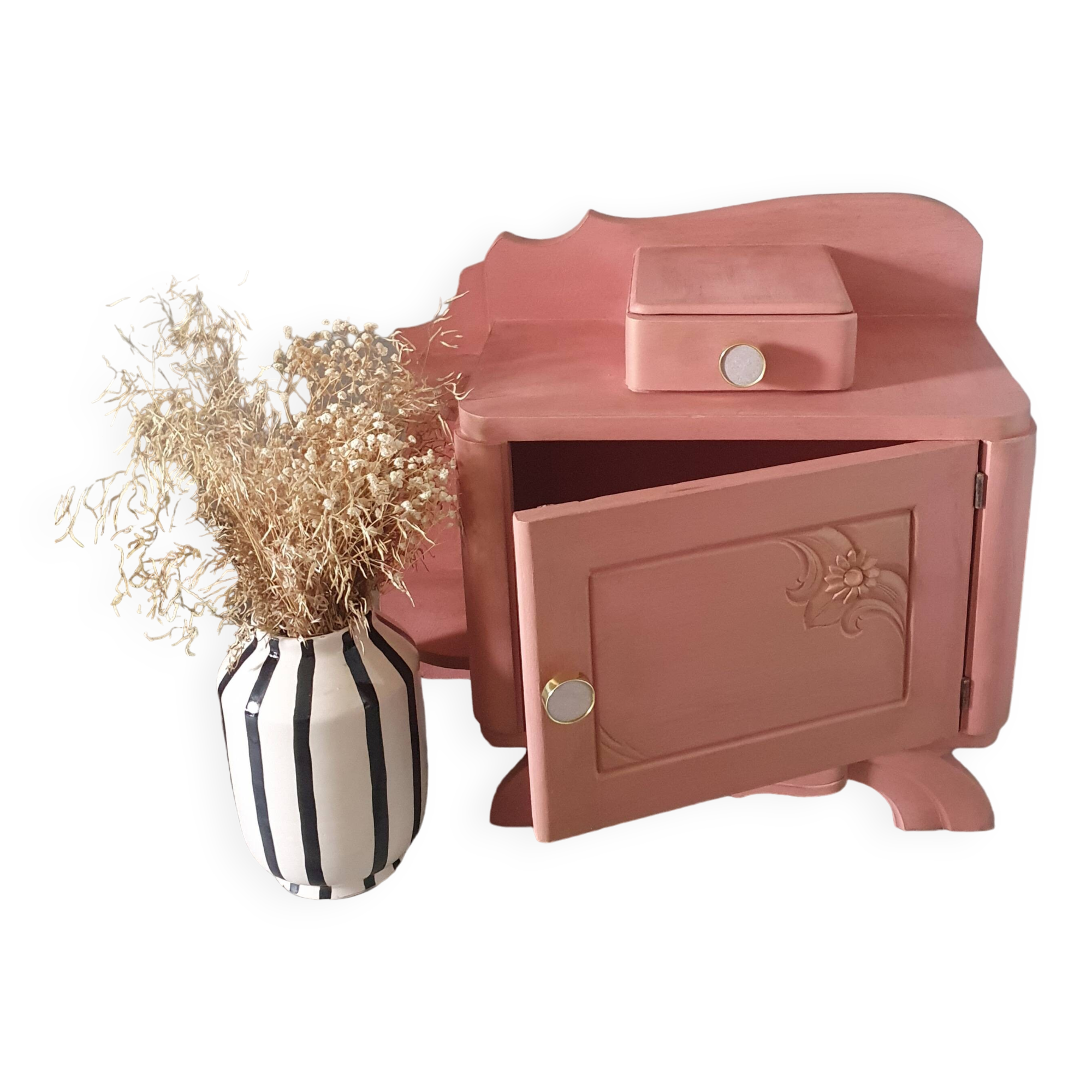 Occasional furniture